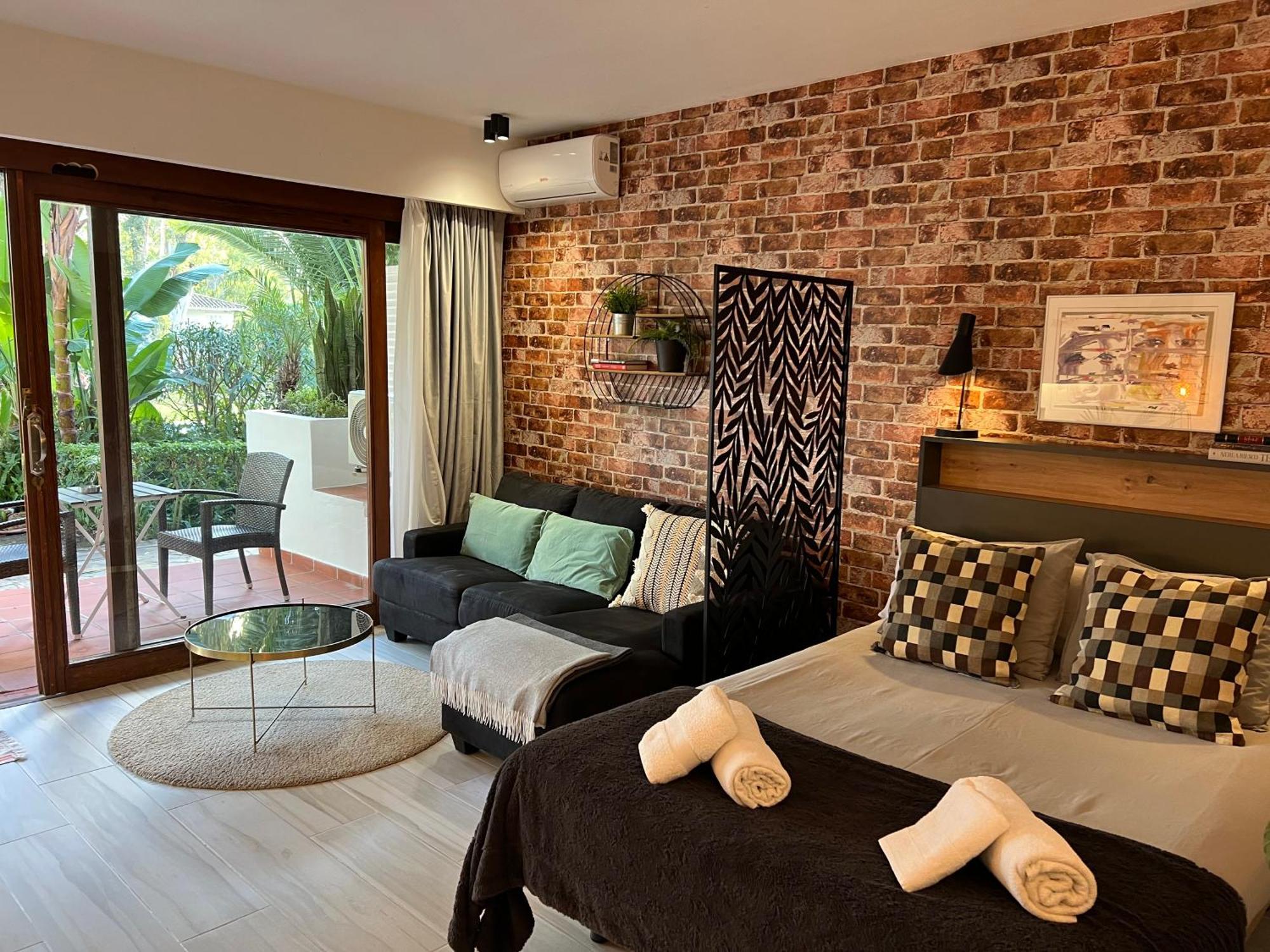 Puerto Banus Pol Suite Y Hada Suite Марбеля Екстериор снимка